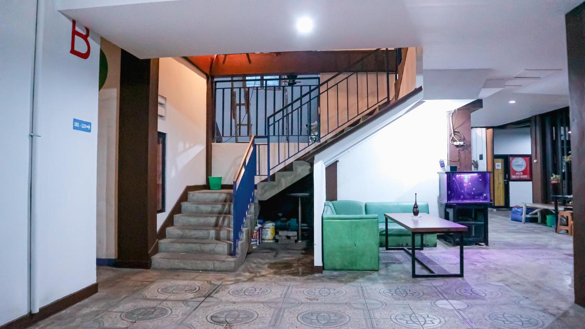 Collection O Tunas Plaza Residence Bekasi Exterior foto